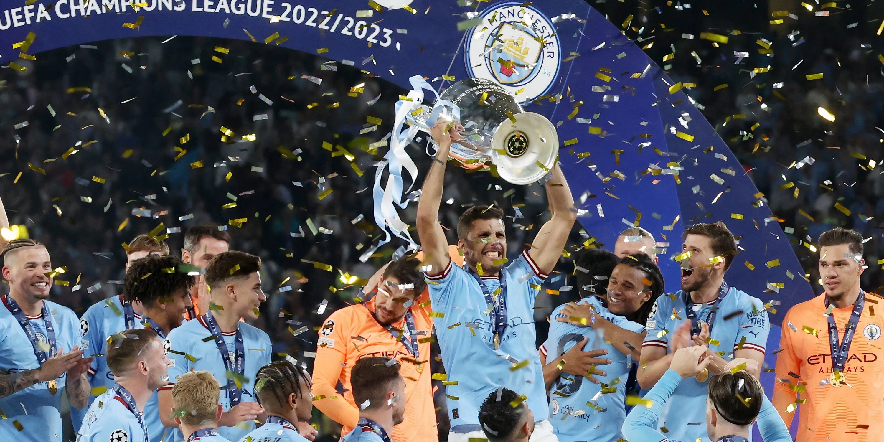 Manchester City ăn mừng chức vô địch Champions League