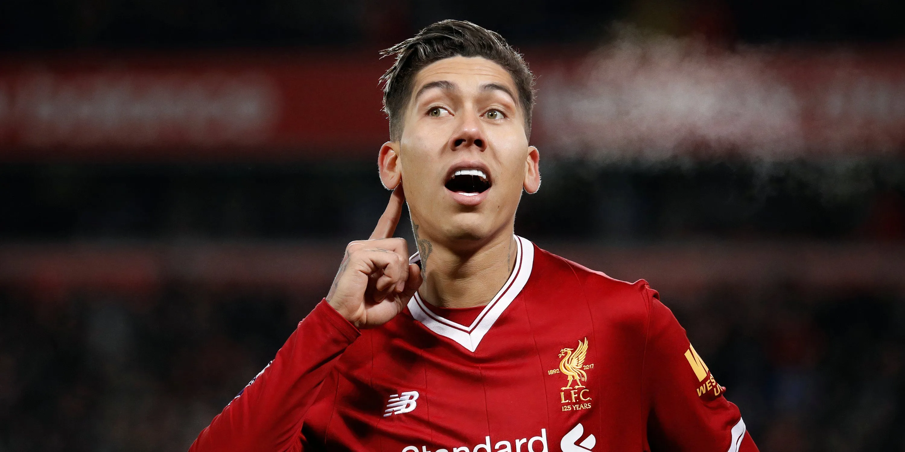 Roberto Firmino ăn mừng bàn thắng, biểu tượng của Liverpool giai đoạn trước