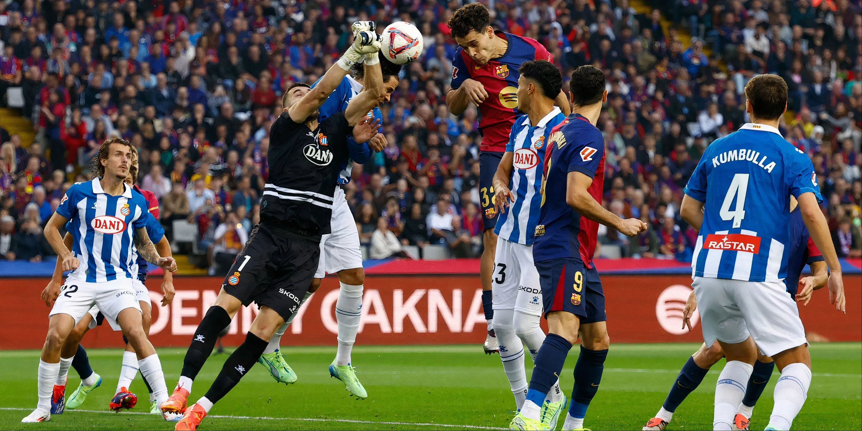 Thủ môn Joan Garcia, mục tiêu chuyển nhượng của Newcastle United