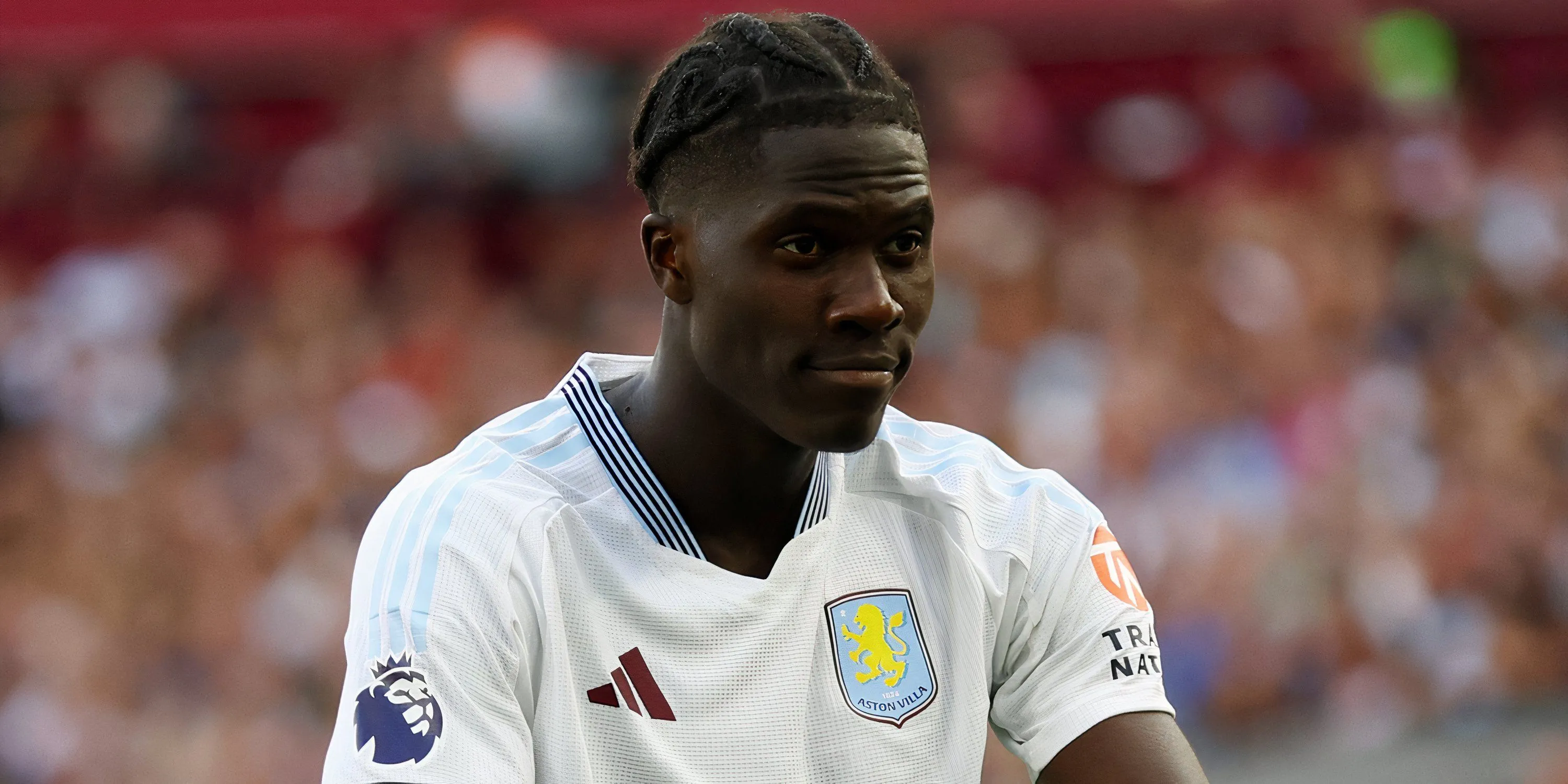 Tiền vệ Amadou Onana đá chính cho Aston Villa trận gặp Bournemouth