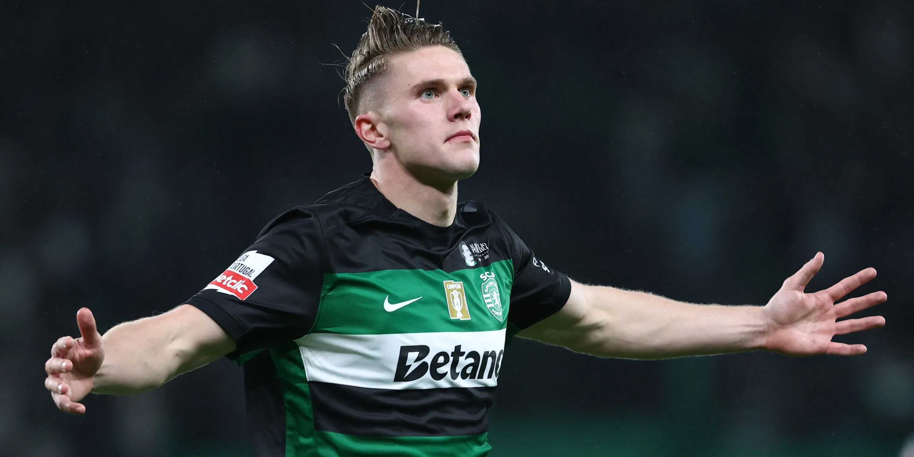 Viktor Gyokeres thi đấu cho Sporting Lisbon