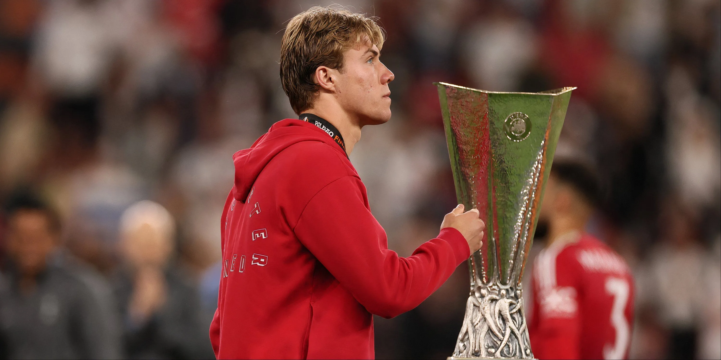 Rasmus Hojlund, tiền đạo của Manchester United, người có hiệu suất ghi bàn thấp mùa 2024/25