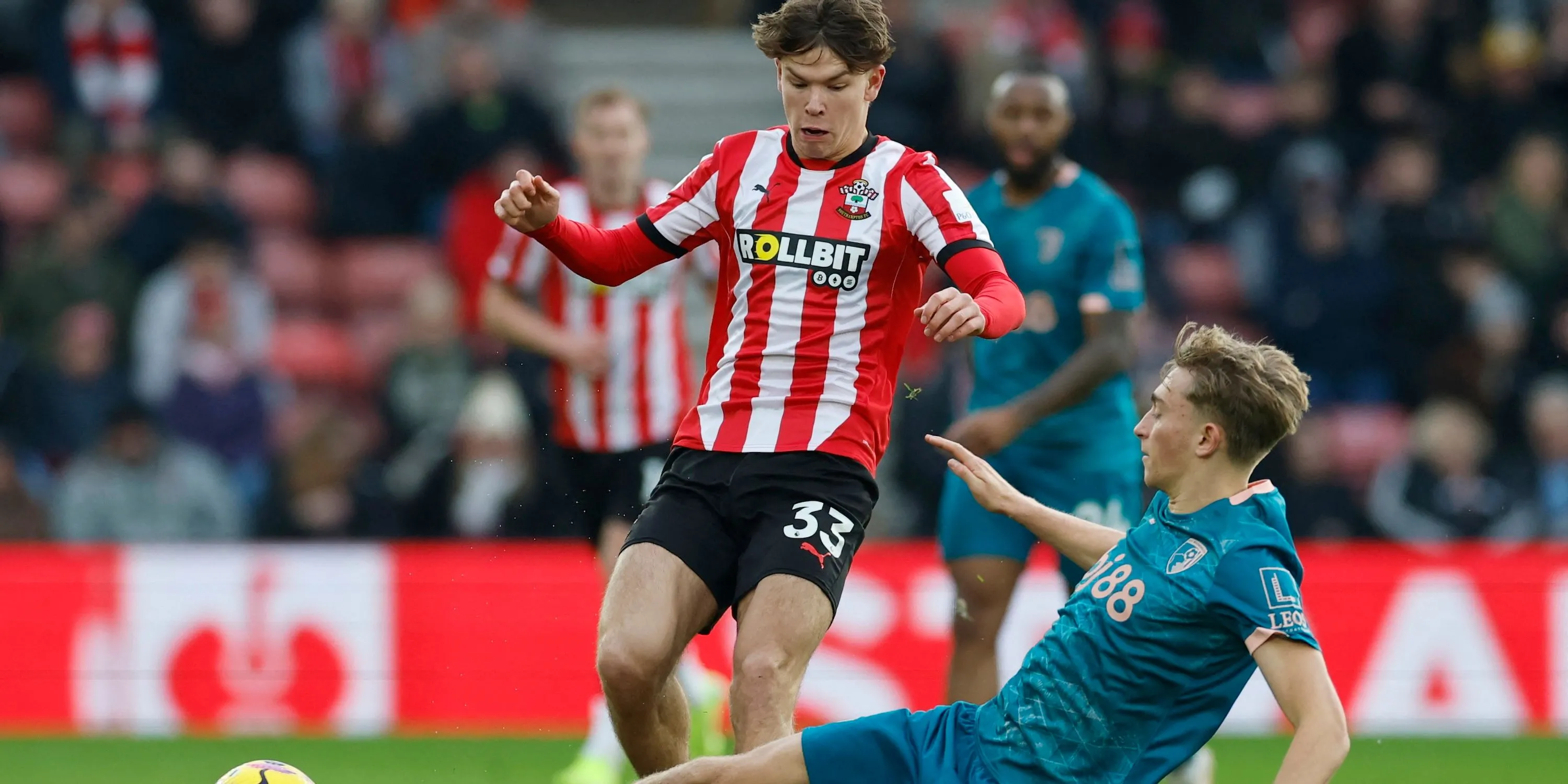 Tyler Dibling thể hiện tài năng trong trận đấu của Southampton