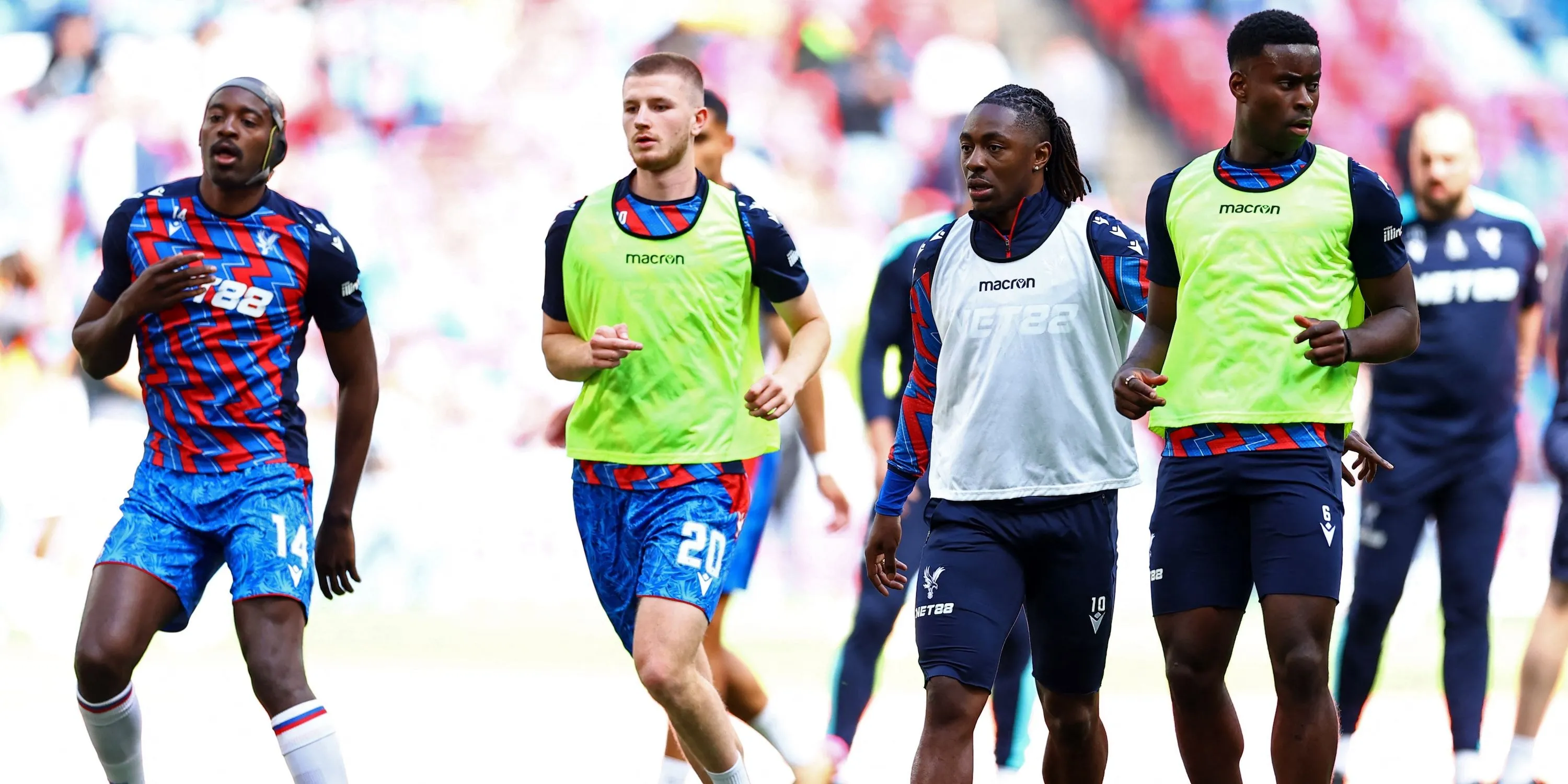 Các ngôi sao của Crystal Palace bao gồm Adam Wharton, Eberechi Eze và Marc Guehi