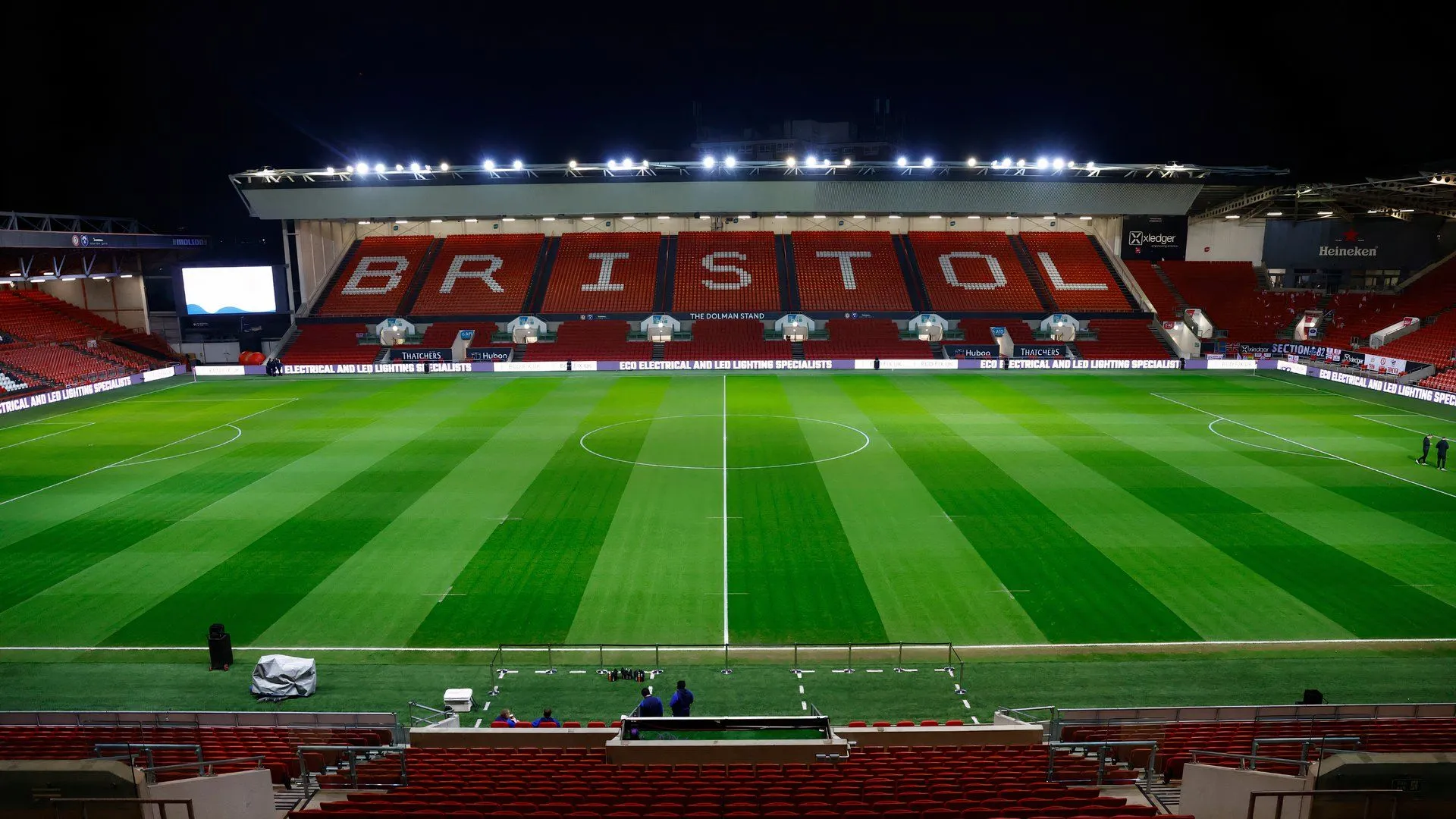 Cổng vào sân vận động Ashton Gate của Bristol City