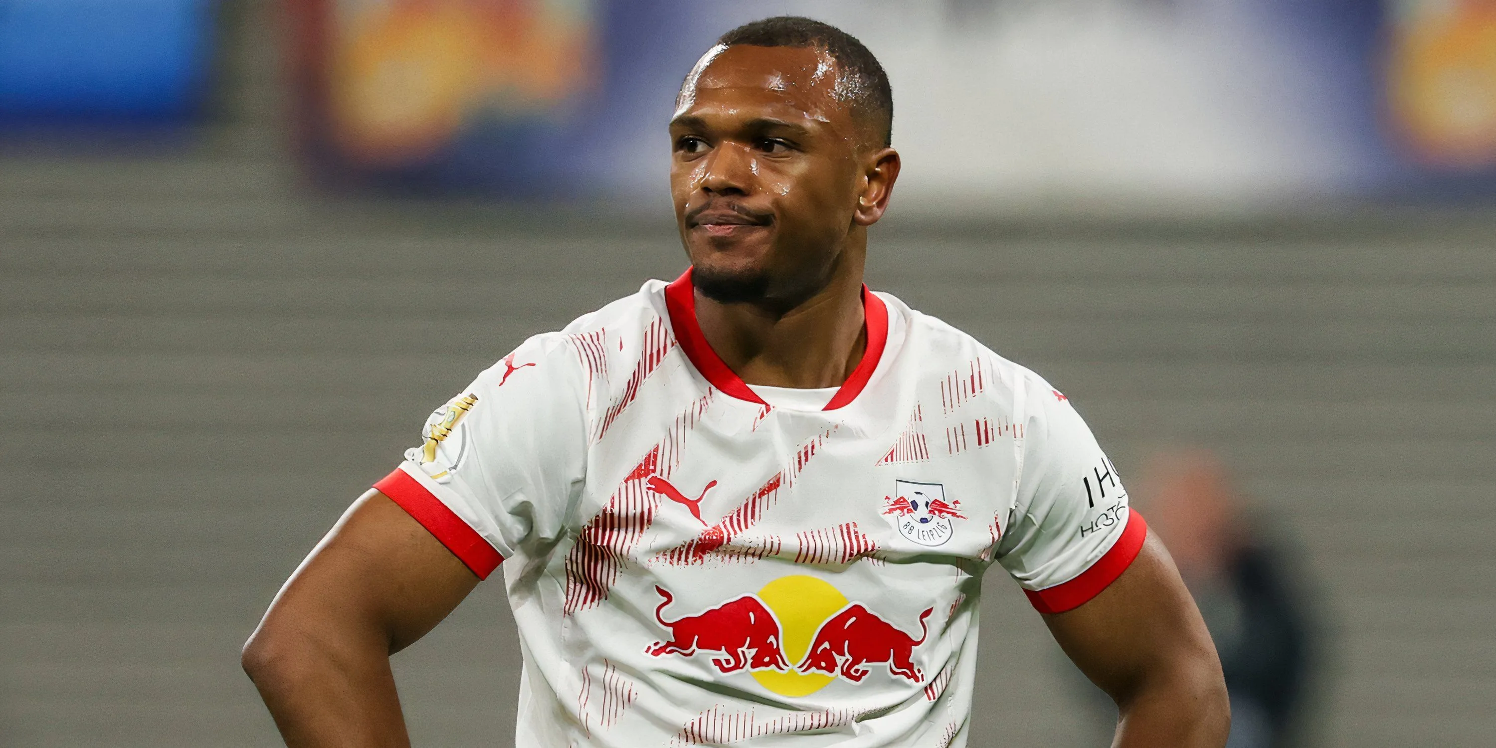 Lois Openda thi đấu cho RB Leipzig, mục tiêu của Newcastle.