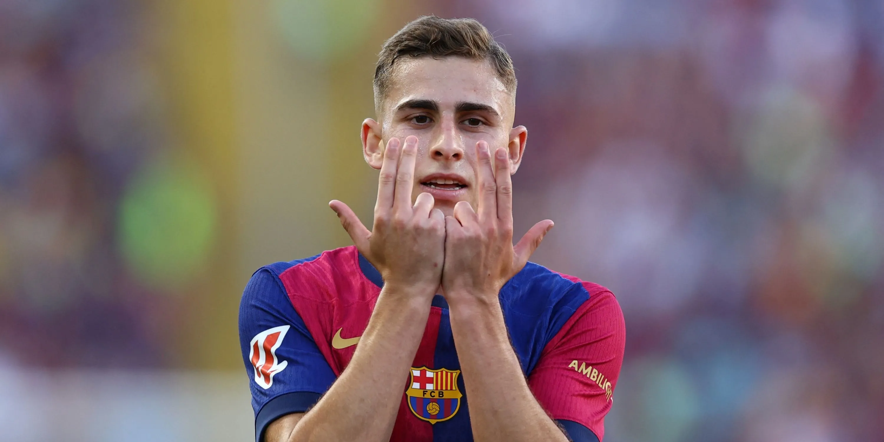 Chân dung tiền vệ Fermín López trong màu áo Barcelona, mục tiêu chuyển nhượng của Man City