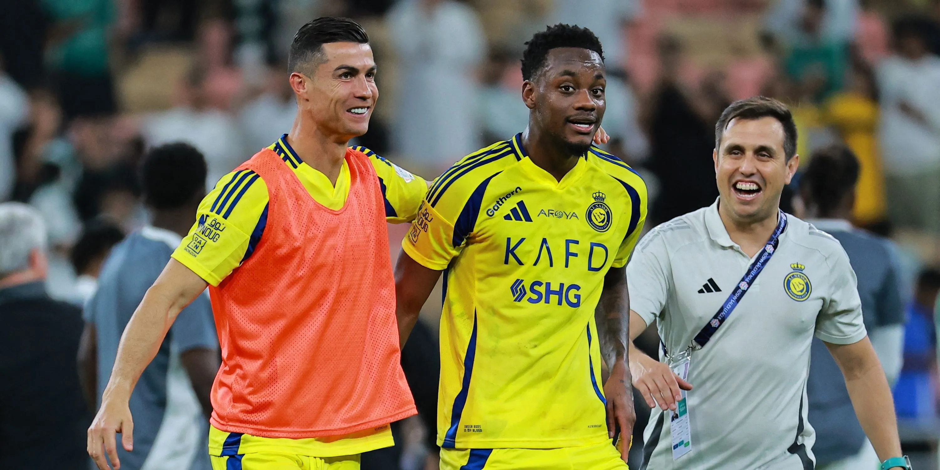 Jhon Durán ăn mừng cùng Cristiano Ronaldo sau khi chuyển đến Al Nassr
