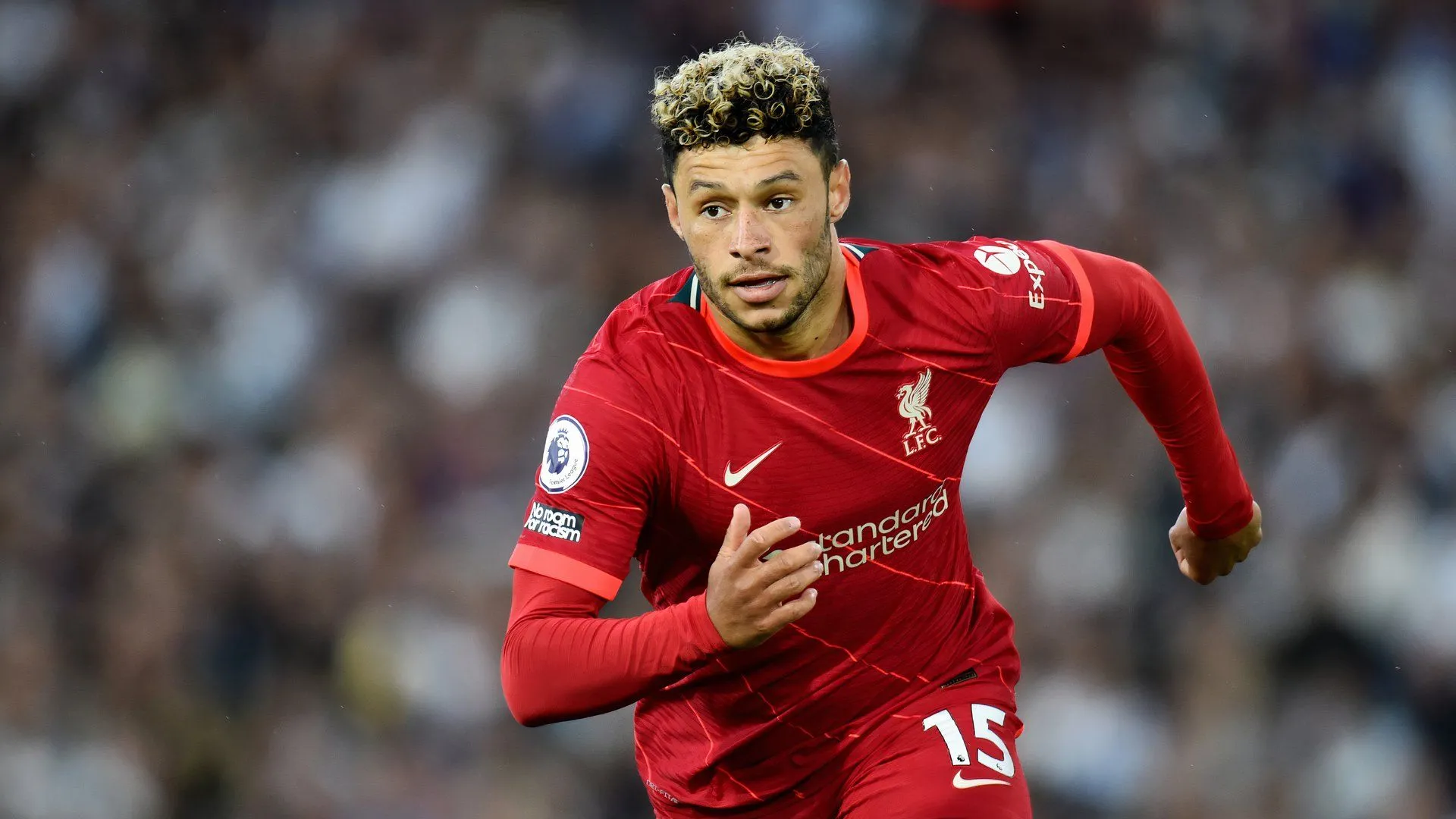 Tiền vệ Alex Oxlade-Chamberlain, cựu cầu thủ Liverpool, đang được Birmingham City quan tâm
